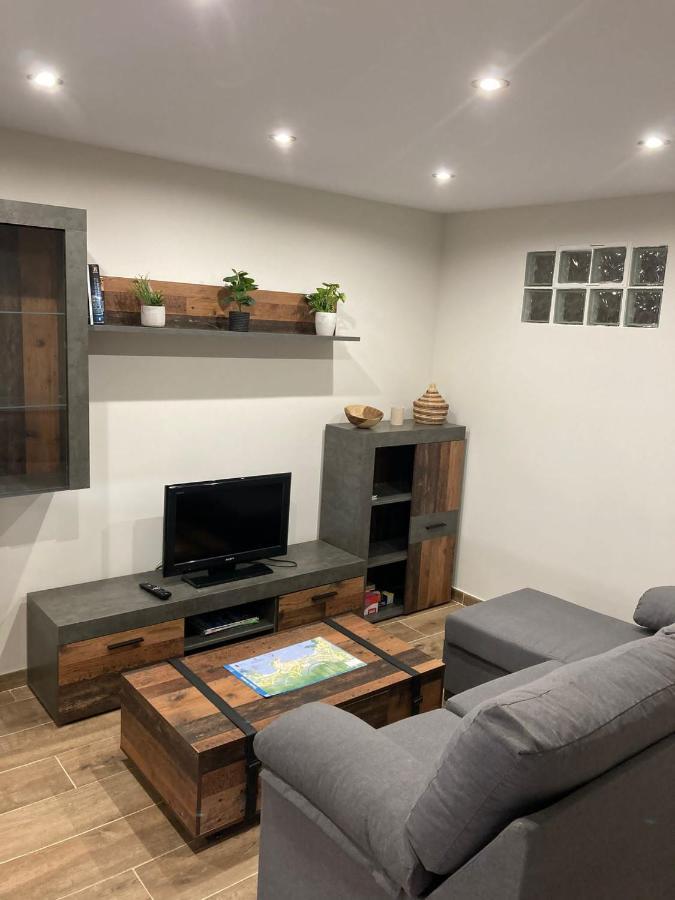 La Esquina Del Puerto Apartment Кастро-Урдиалес Екстериор снимка
